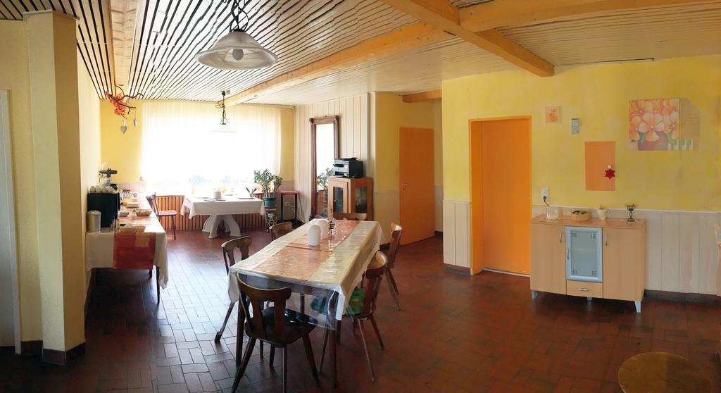 Gasthof Und Pension Mainzer Rad Schwetzingen Luaran gambar
